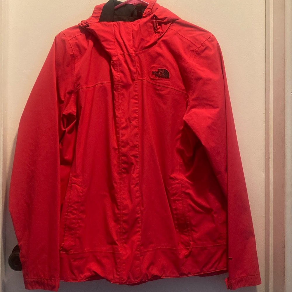 Pink Women’s North Face jacket!!